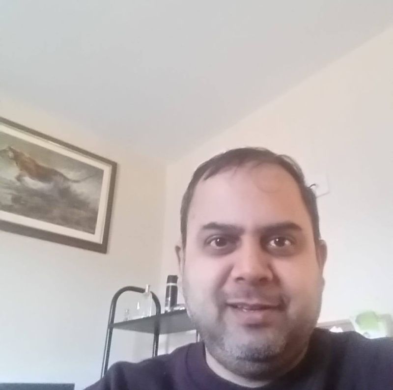 Nikhil123